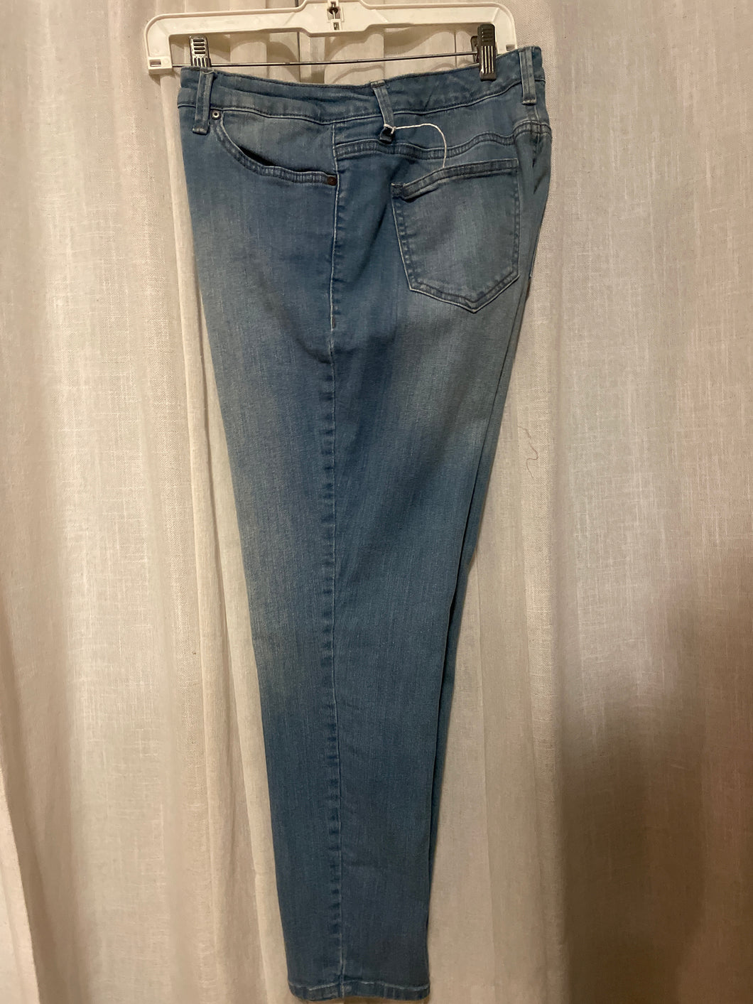 Nine West Faded Jeans