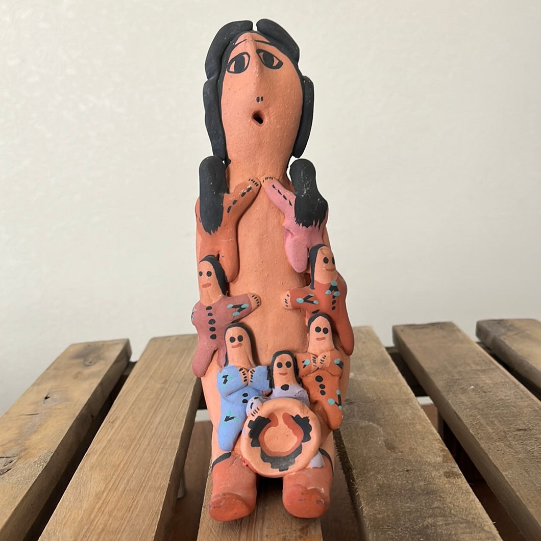 Navajo Storyteller Figurine - 7 babies -Signed Eva B