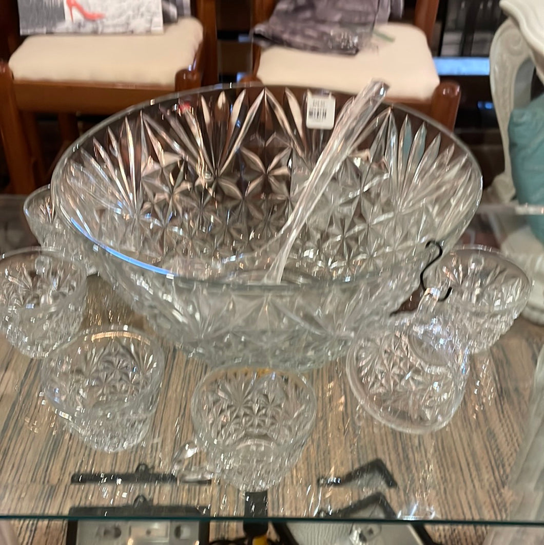 Punch Bowl 8pc.