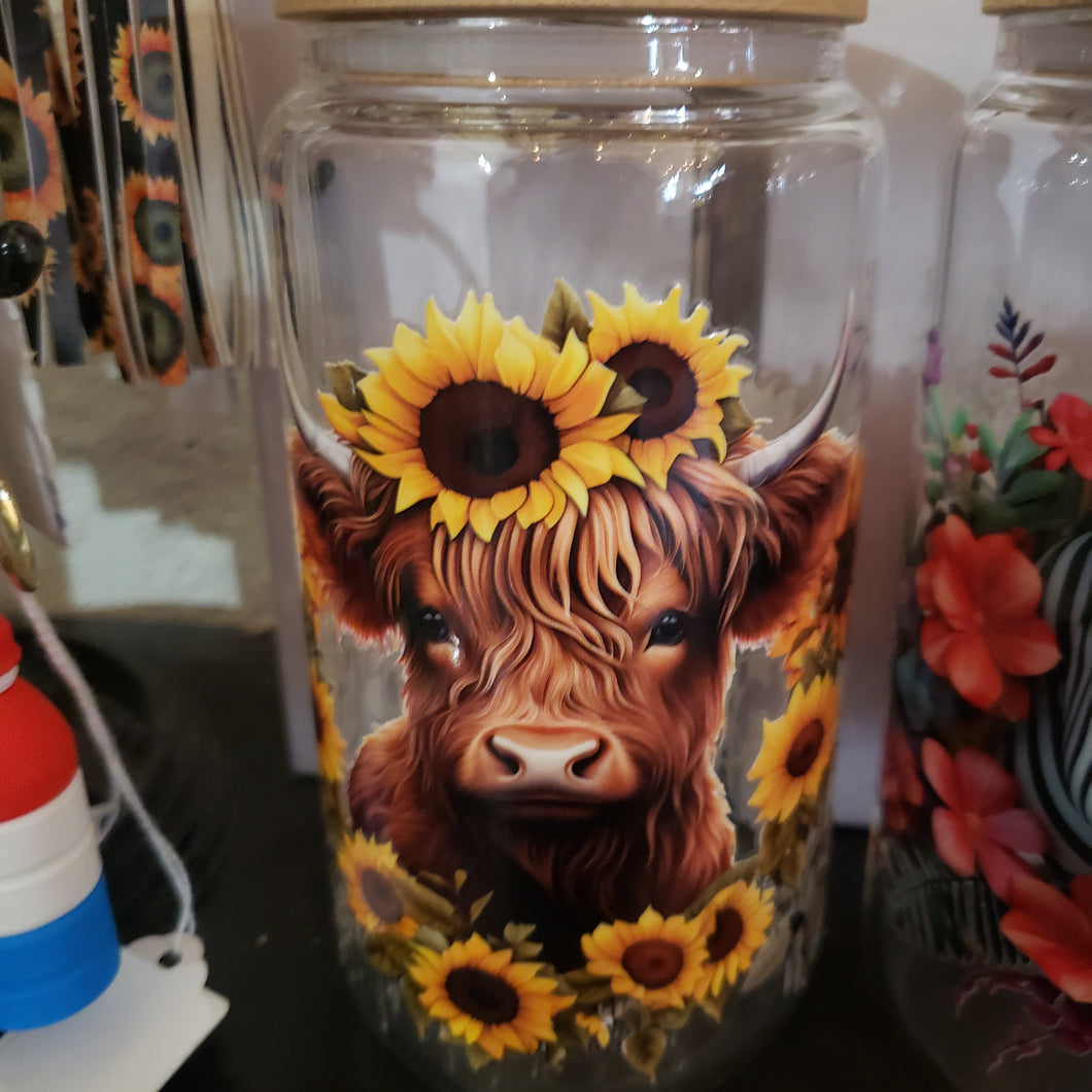 16 oz glass tumbler sunflower and highland cow